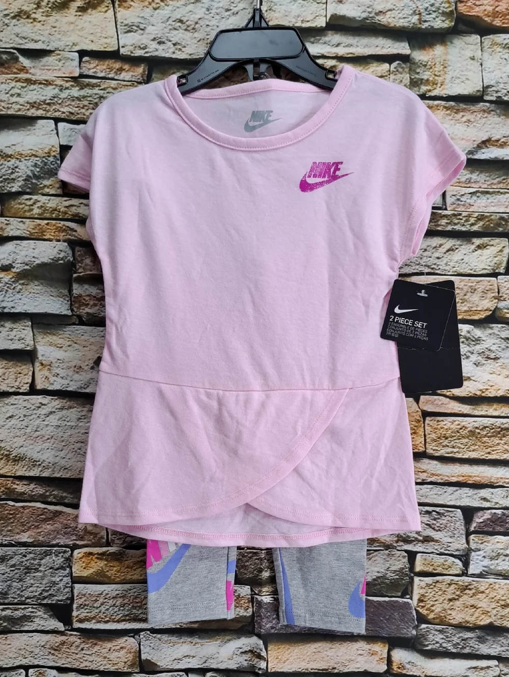 Nike Pink Short Sleeve Tee & Capri Leggings Layered Hem 2-Piece Set New - Picture 2 of 9